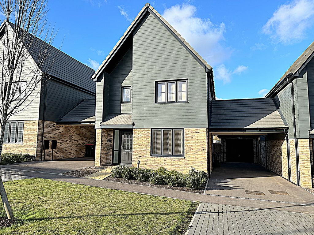3 bed detached house to rent in Winterbottom Way, Olney MK46, £1,850 pcm