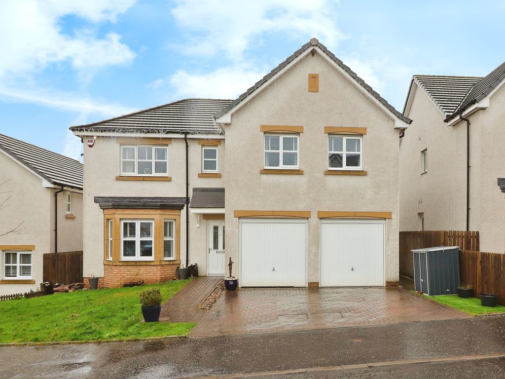 5 bed detached house for sale in Rosehall Way, Glasgow G71, £390,000