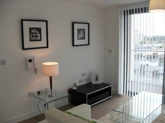 1 bed flat to rent in Ocean House, Dalston Square, Islington E8, £2,058 pcm