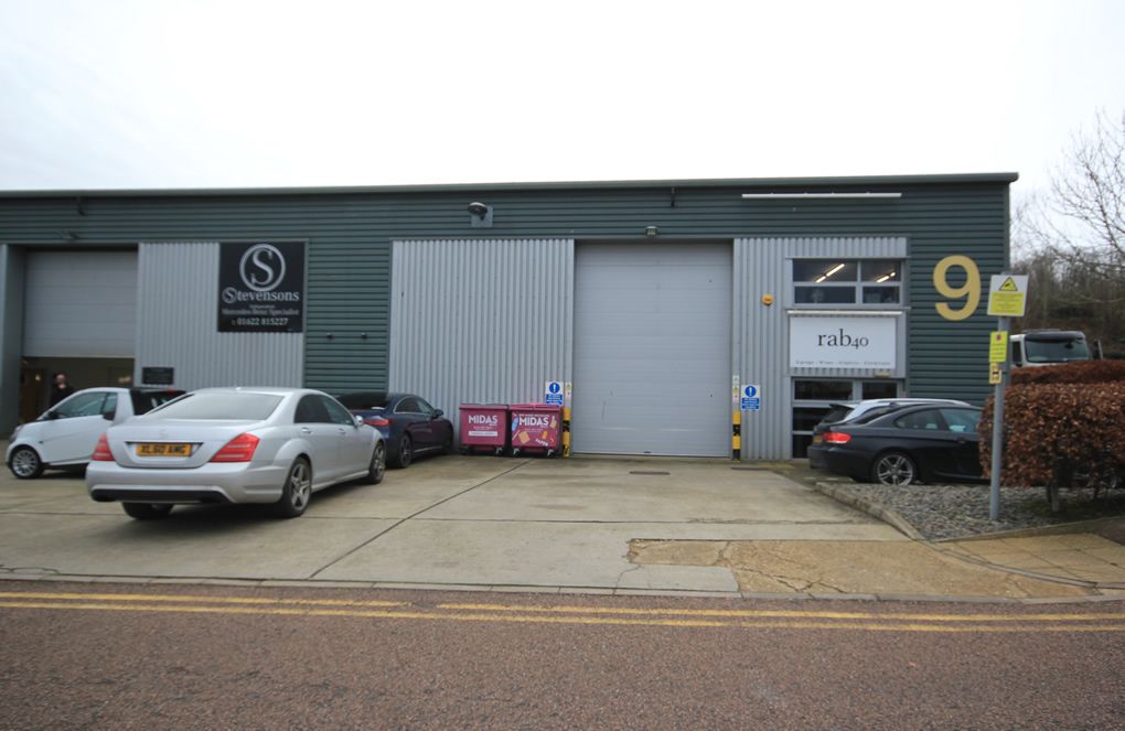 Warehouse to let in Bellingham Way, Aylesford ME20, £39,950 pa