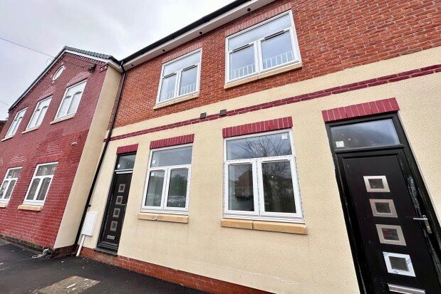 2 bed property to rent in The Barracks, Leicester LE9, £895 pcm