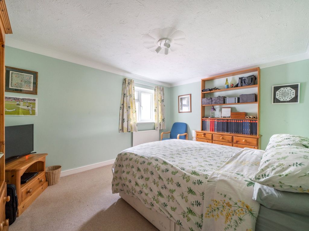 4 bed bungalow for sale in Essington, North Tawton, Devon EX20, £475,000