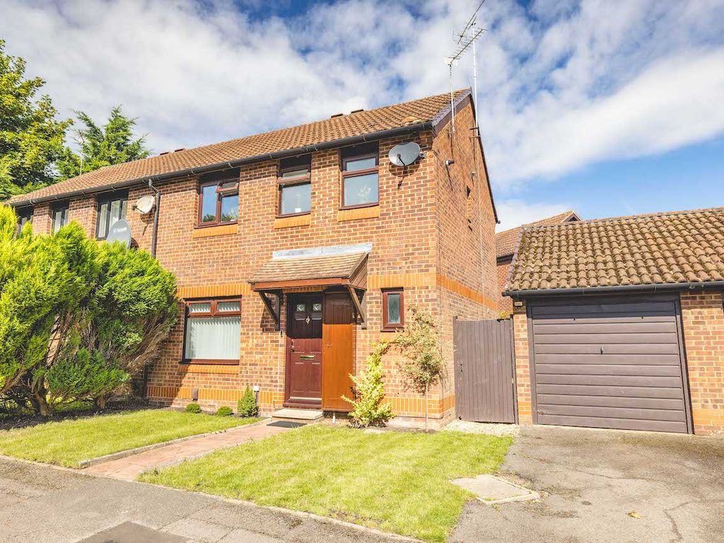 3 bed semi-detached house for sale in Cobb Close, Datchet SL3, £460,000
