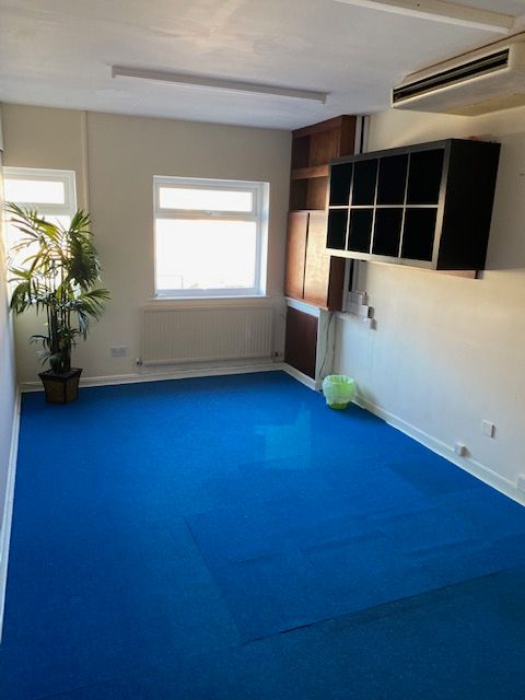 Office to let in Merthyr Road, Cardiff CF14, £11,750 pa