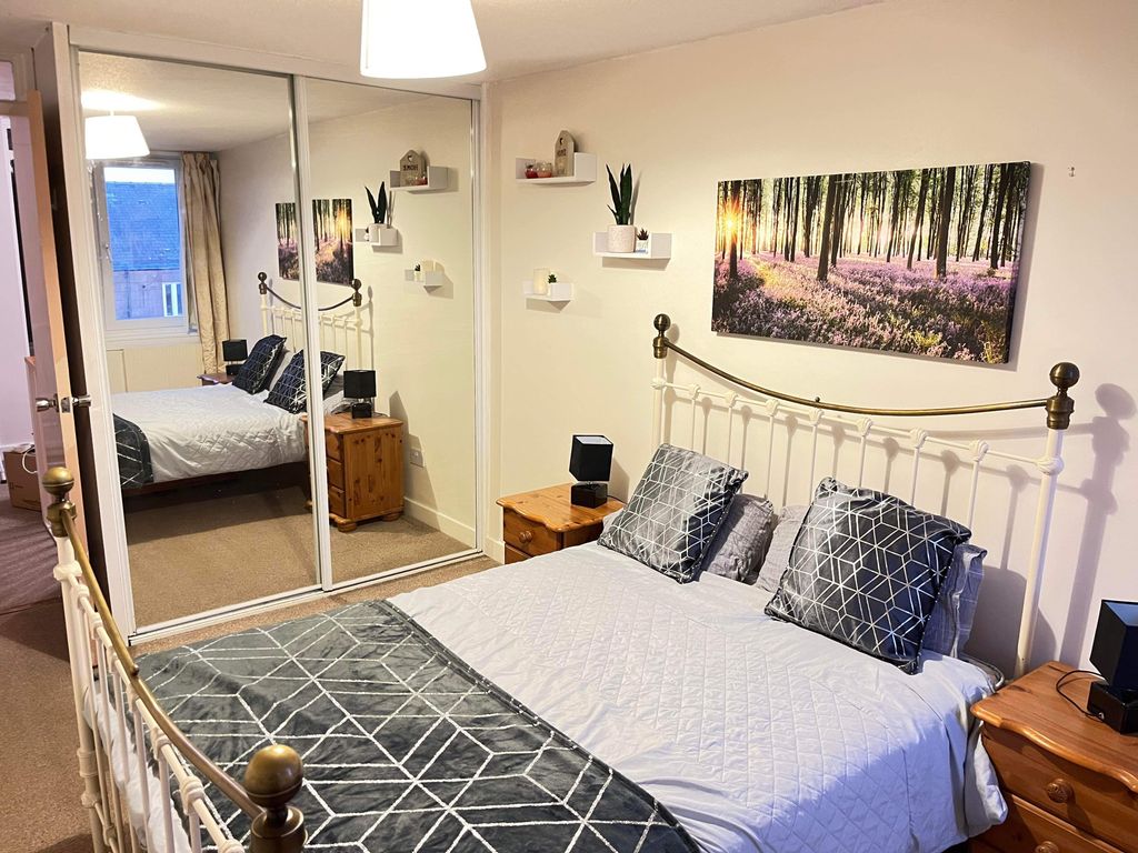 2 bed flat to rent in /5, Saunders Street, Edinburgh EH3, £1,630 pcm