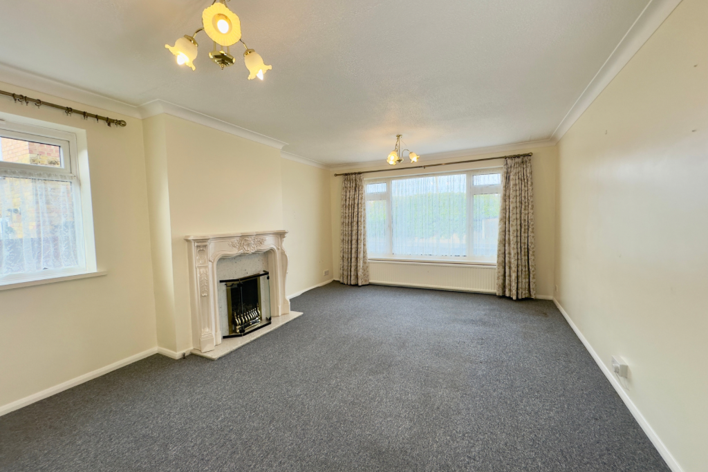 3 bed detached house for sale in The Street, Sandwich CT13, £450,000
