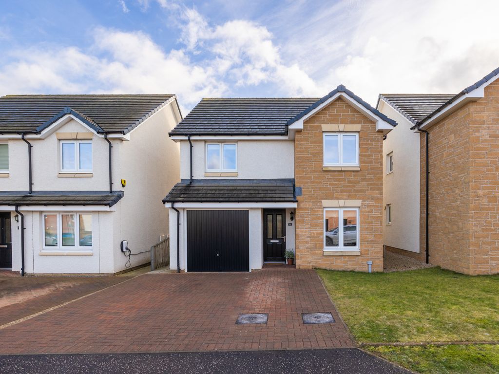 4 bed detached house for sale in 41 Mayflower Gardens, Loanhead EH20, £335,000