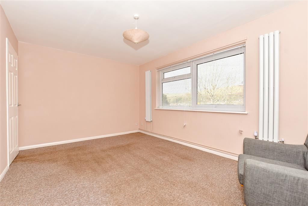 2 bed flat for sale in Eaves Road, Dover, Kent CT17, £150,000