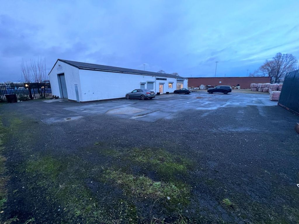 Light industrial to let in Pilkington Street, Middlesbrough TS3, £48,000 pa