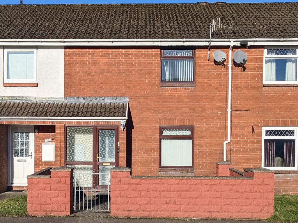 2 bed terraced house for sale in Cae