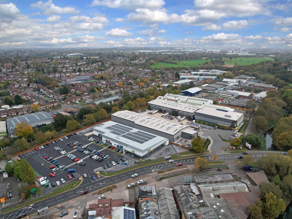 Industrial to let in Units 7- 9 Prime Park, Birmingham North, Old Walsall Road, Hamstead, Birmingham B42, £93,600 pa