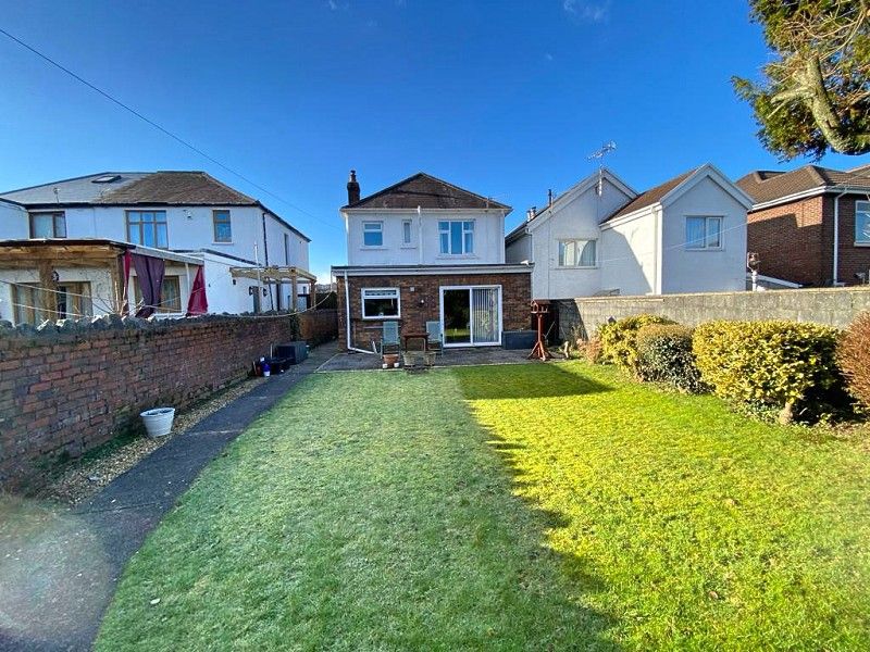 3 bed detached house for sale in Neath Road, Briton Ferry, Neath, Neath Port Talbot. SA11, £325,000