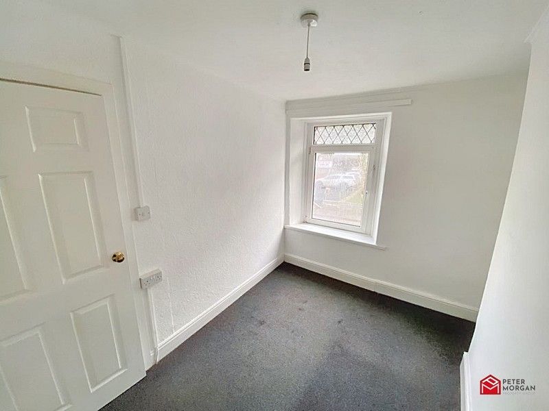 3 bed terraced house for sale in Neath Road, Briton Ferry, Neath, Neath Port Talbot. SA11, £100,000