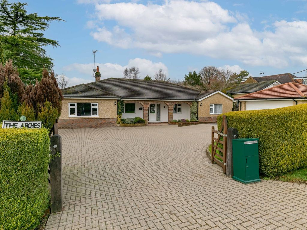 5 bed detached bungalow for sale in Stone Quarry Road, Chelwood Gate RH17, £1,000,000