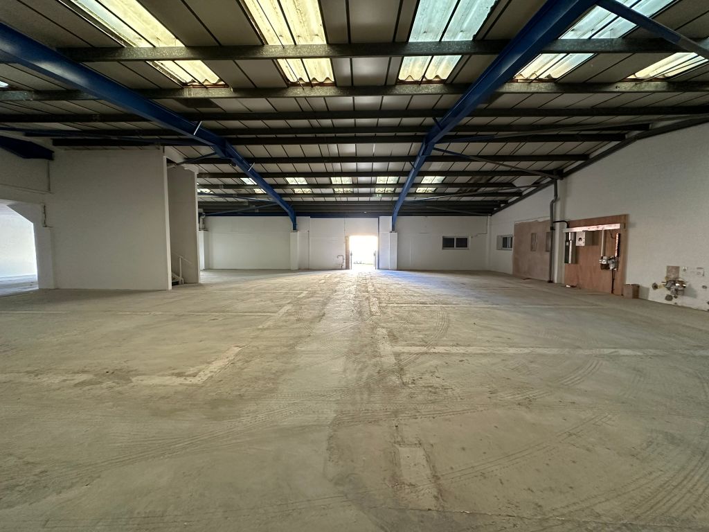 Warehouse to let in Upper Gough Street, Birmingham B1, £90,000 pa
