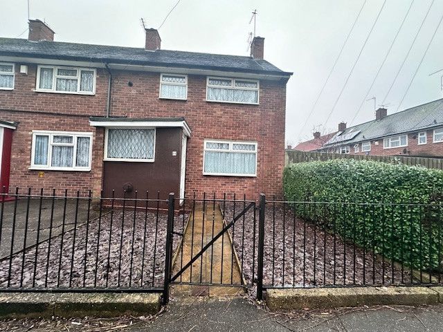 2 bed end terrace house to rent in Norfolk Street, Hull, Yorkshire HU2, £595 pcm