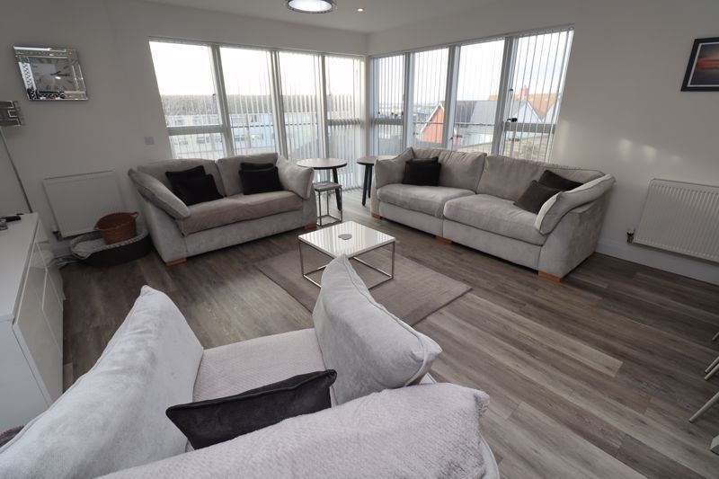 3 bed flat for sale in Waterside Marina, Brightlingsea CO7, £280,000