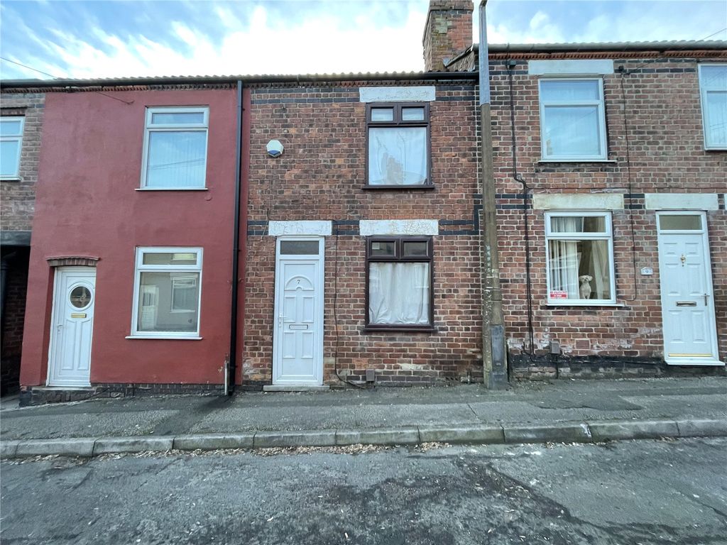 2 bed terraced house for sale in Queen Street, Pinxton, Nottingham, Derbyshire NG16, £85,000