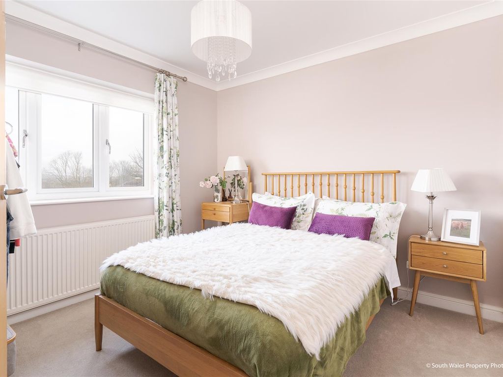 4 bed detached house for sale in Love Lane, Llanblethian, Cowbridge CF71, £650,000