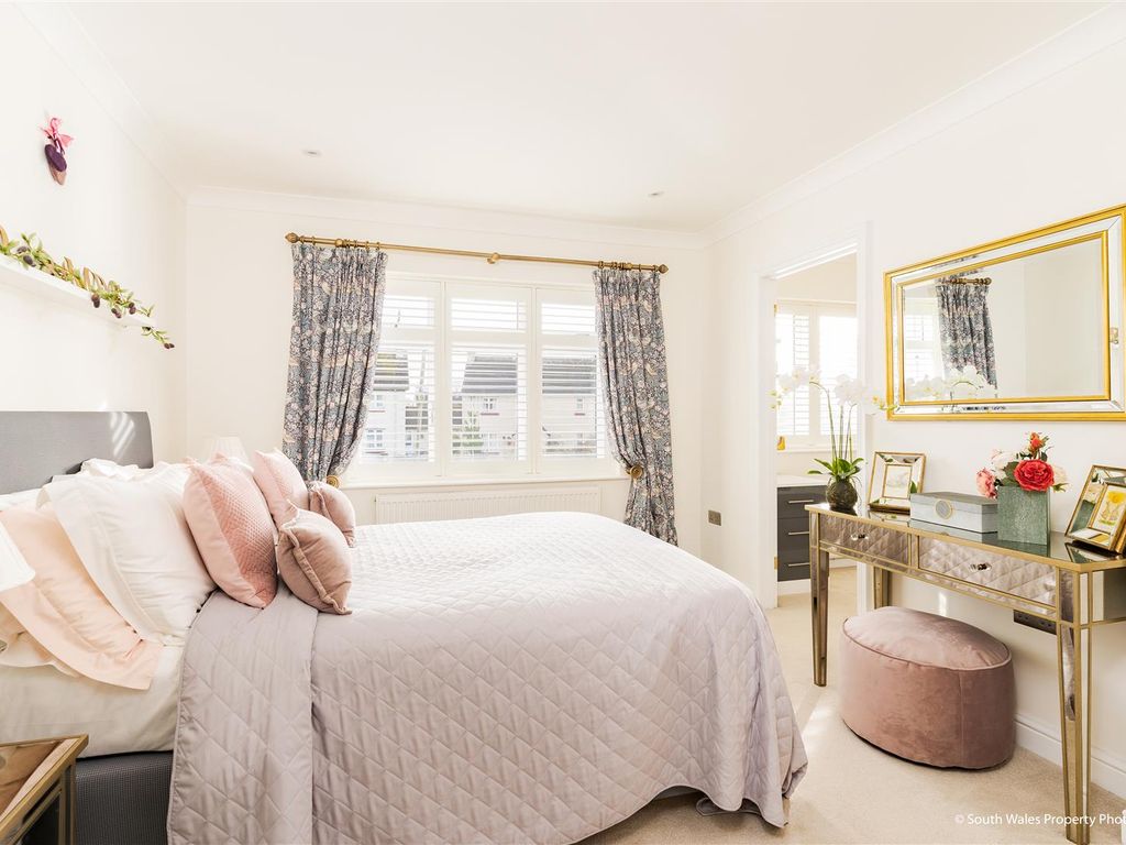 4 bed detached house for sale in Love Lane, Llanblethian, Cowbridge CF71, £650,000