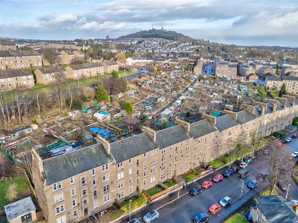 2 bed flat for sale in Scott Street, Dundee DD2, £100,000