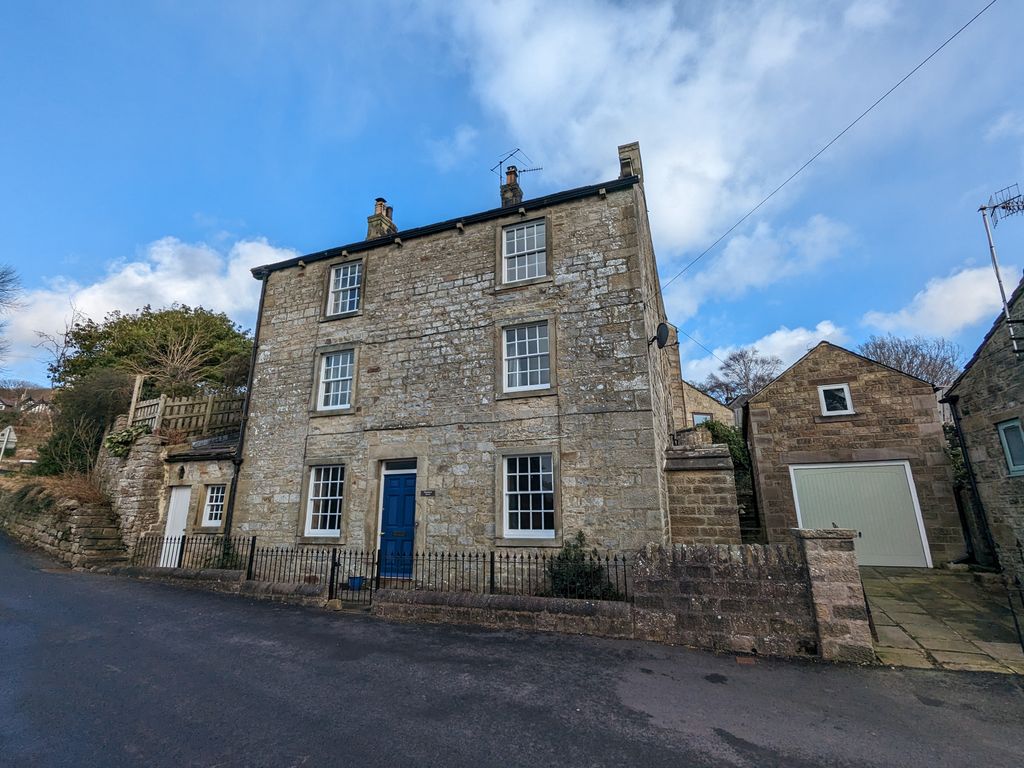 4 bed detached house to rent in New Church Street, Pateley Bridge, Harrogate HG3, £1,750 pcm