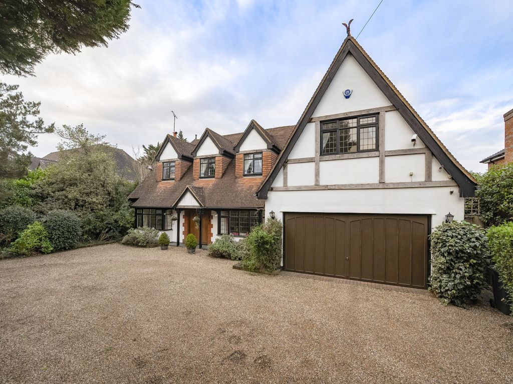 4 bed detached house for sale in Chelsfield Hill, Chelsfield Park, Kent BR6, £1,850,000