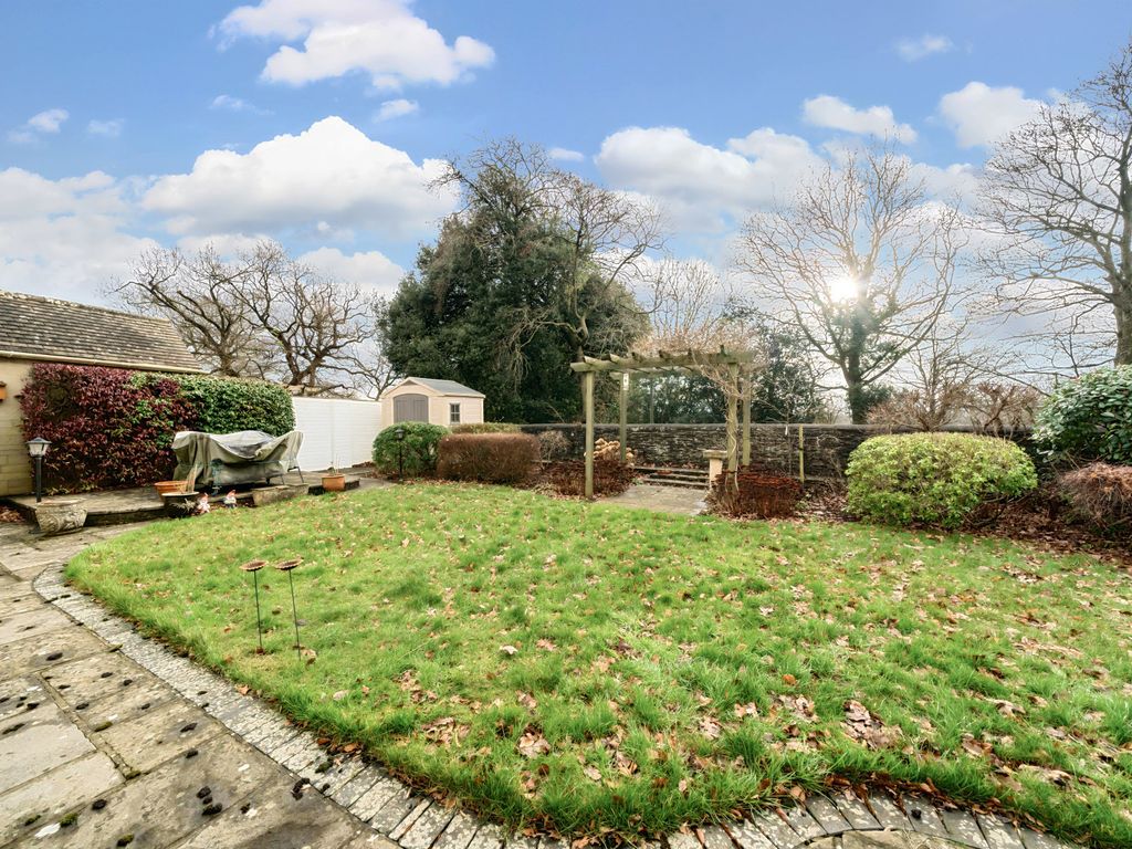 4 bed bungalow for sale in Grange Park, Frenchay, Bristol, South Gloucestershire BS16, £750,000