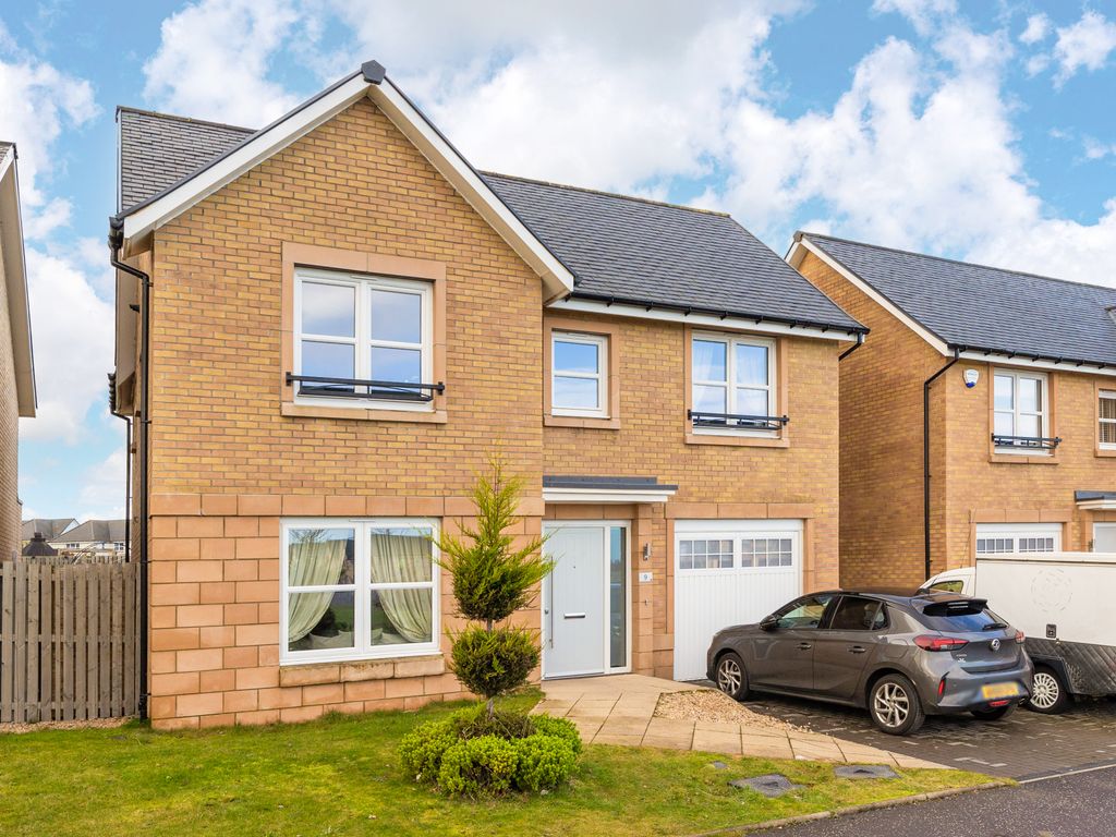 4 bed detached house for sale in 9 Shiel Hall Square, Rosewell EH24, £380,000