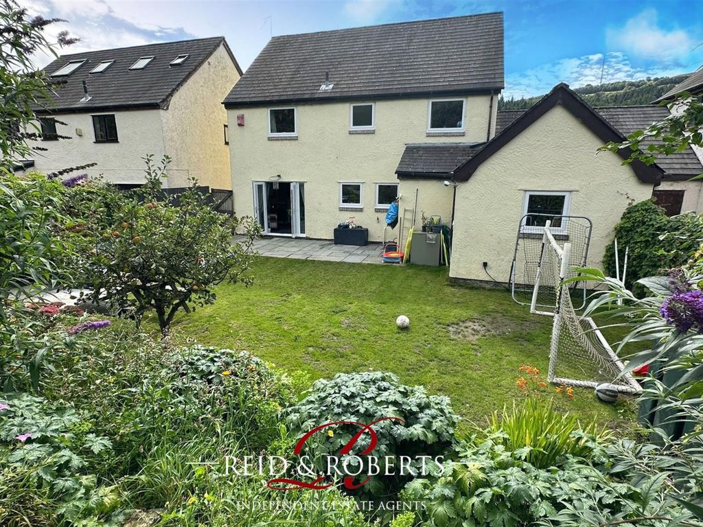 4 bed detached house for sale in Llys Y Pentre, Afonwen, Mold CH7, £345,000