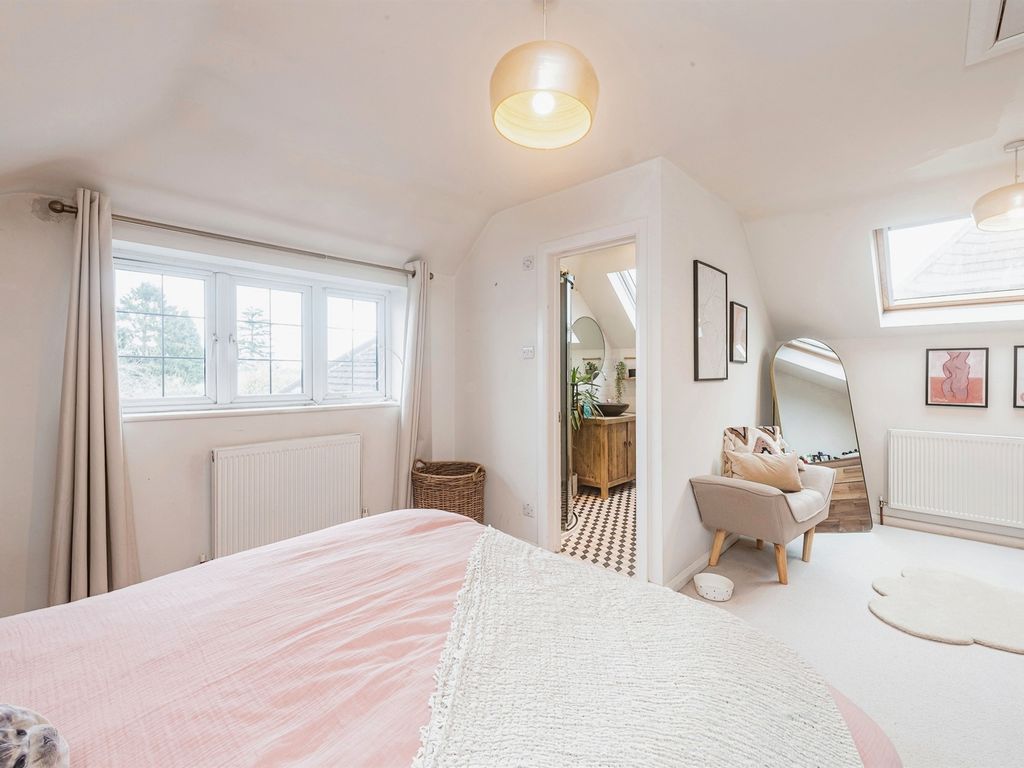 4 bed semi-detached house for sale in Hatch Lane, Old Basing, Basingstoke RG24, £725,000