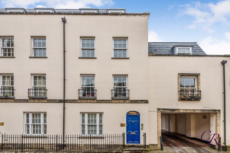 2 bed flat for sale in St. Georges Place, Cheltenham GL50, £210,000