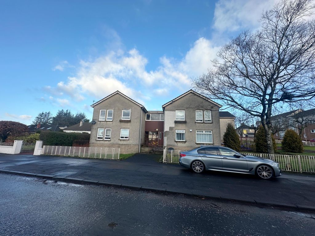 1 bed flat to rent in Forrest Street, Airdrie ML6, £575 pcm