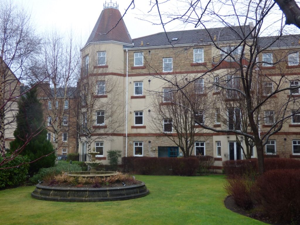 2 bed shared accommodation to rent in Sinclair Place, Gorgie, Edinburgh EH11, £750 pcm
