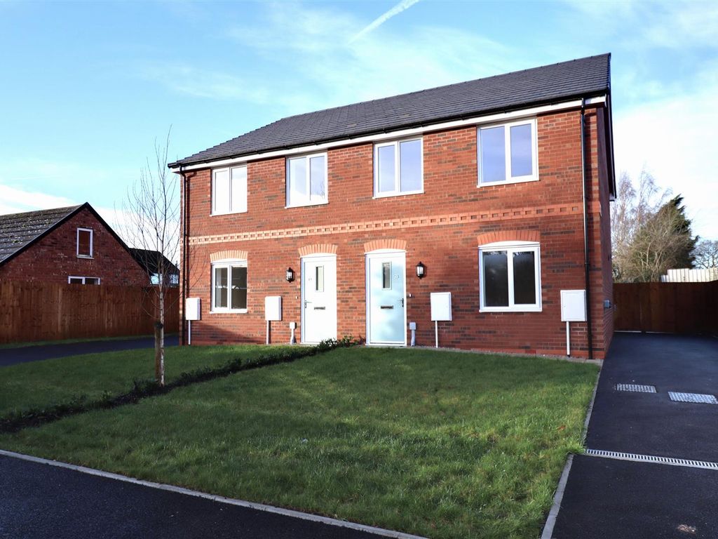 4 bed semi-detached house for sale in Willacy Close, Shavington CW2, £132,500