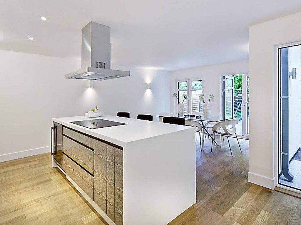 5 bed property for sale in Arlington Road, Twickenham TW1, £1,950,000