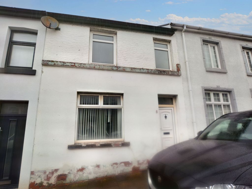 3 bed terraced house to rent in Williams Terrace, Merthyr Tydfil CF47, £750 pcm