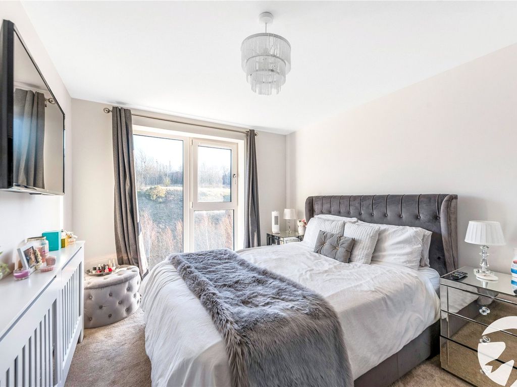 2 bed flat for sale in Castle Hill Drive, Castle Hill, Ebbsfleet Valley, Swanscombe DA10, £300,000