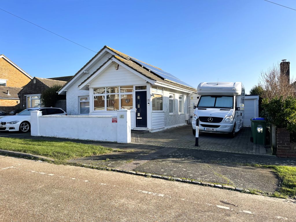 2 bed detached bungalow for sale in Phyllis Avenue, Peacehaven BN10, £385,000