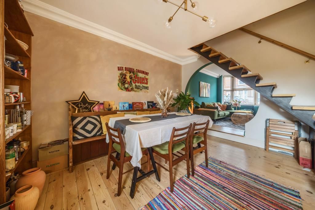3 bed terraced house for sale in Chesham, Buckinghamshire HP5, £375,000
