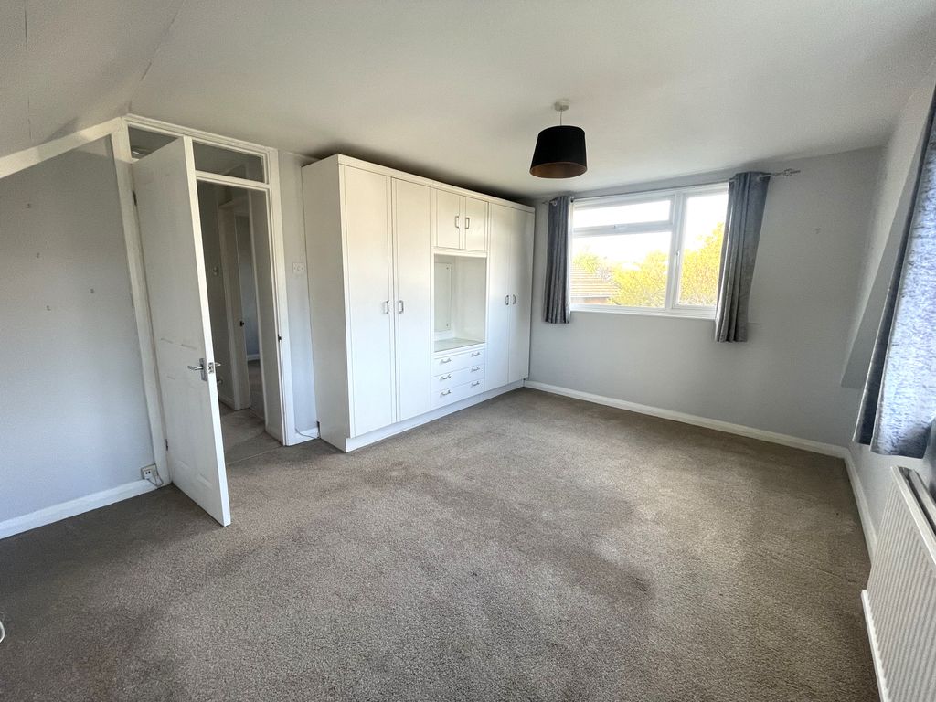 3 bed semi-detached house for sale in Effingham Close, Saltdean BN2, £485,000