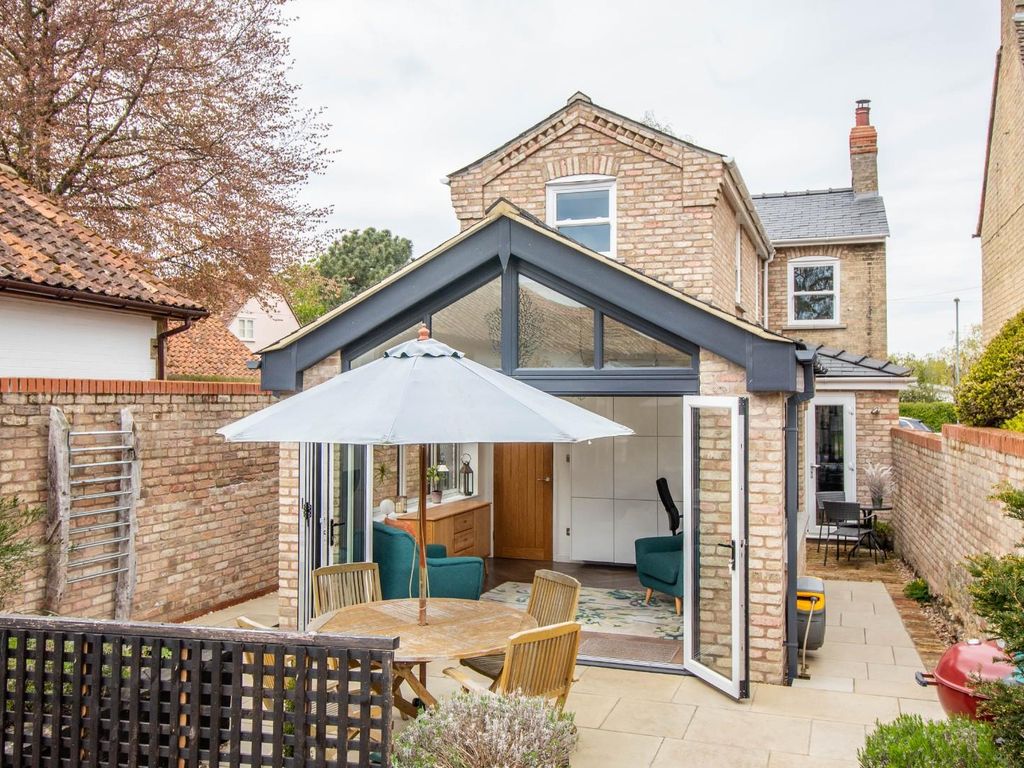 3 bed detached house for sale in High Street, Great Abington, Cambridge CB21, £695,000
