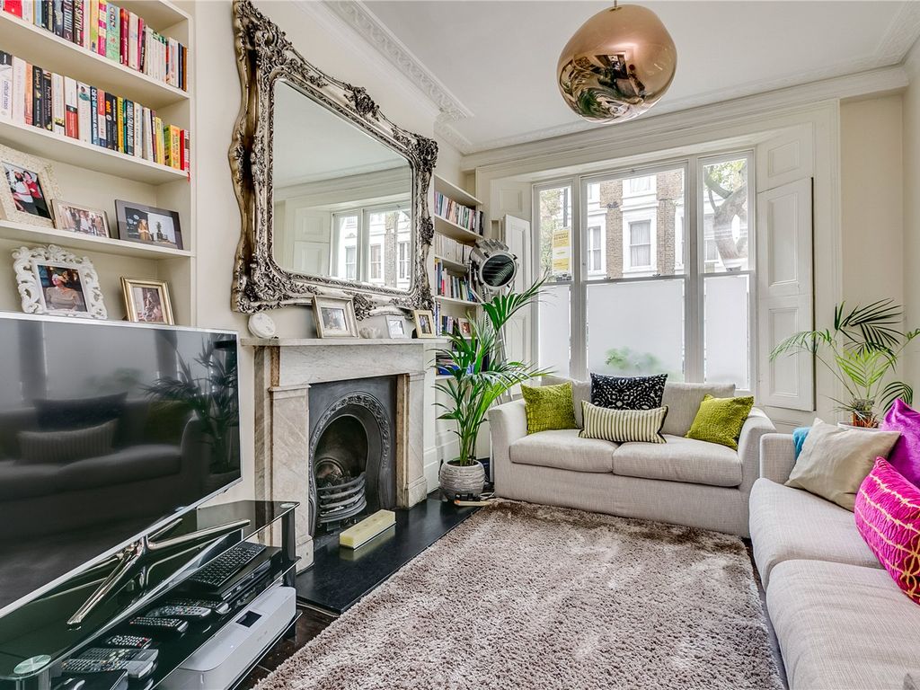 2 bed flat to rent in Grantbridge Street, Angel N1, £3,500 pcm