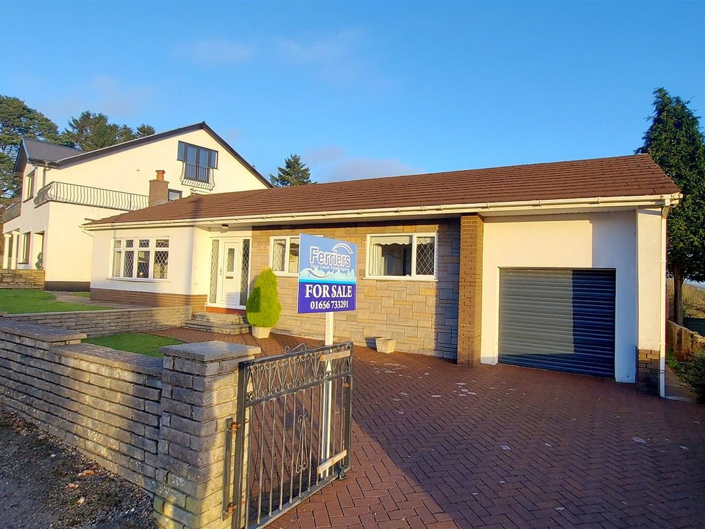 3 bed detached bungalow for sale in Ystad Celyn, Maesteg CF34, £329,995