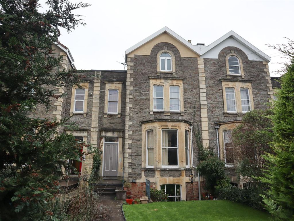 2 bed flat to rent in Alma Road, Clifton, Bristol BS8, £1,450 pcm