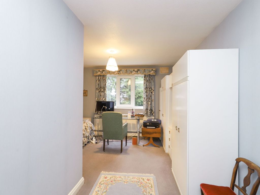 4 bed detached bungalow for sale in South Ridge, Hollow Lane, Mosborough, Sheffield S20, £475,000