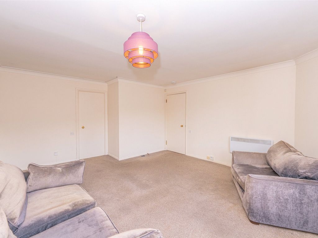 2 bed flat for sale in New Orchardfield, Edinburgh EH6, £195,000