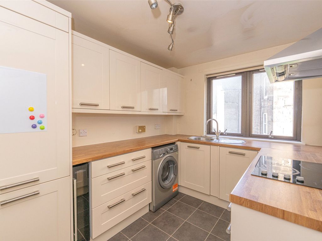 2 bed flat for sale in New Orchardfield, Edinburgh EH6, £195,000