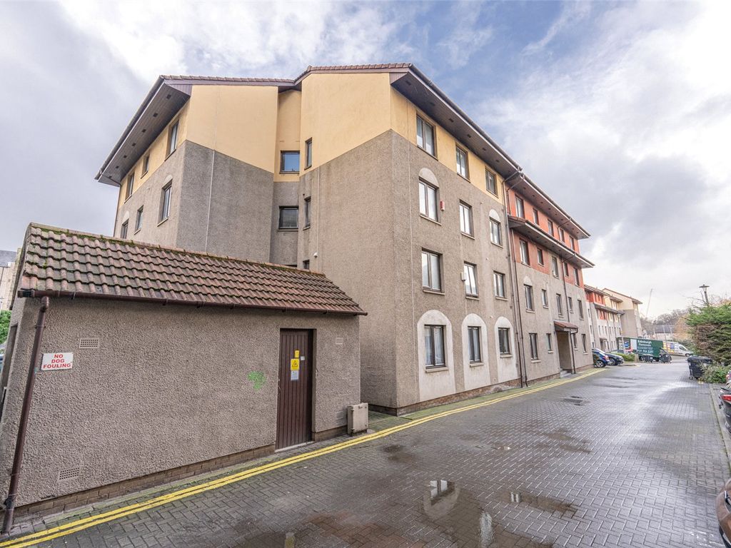 2 bed flat for sale in New Orchardfield, Edinburgh EH6, £195,000