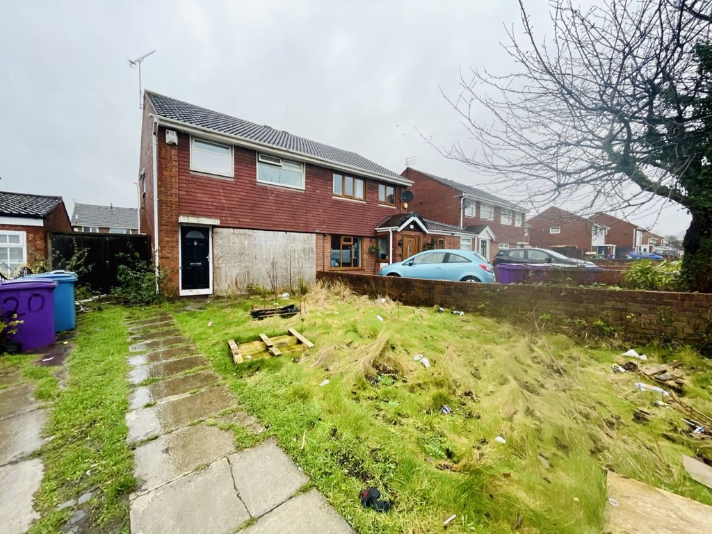 3 bed semi-detached house for sale in Avon Close, Liverpool L4, £85,000